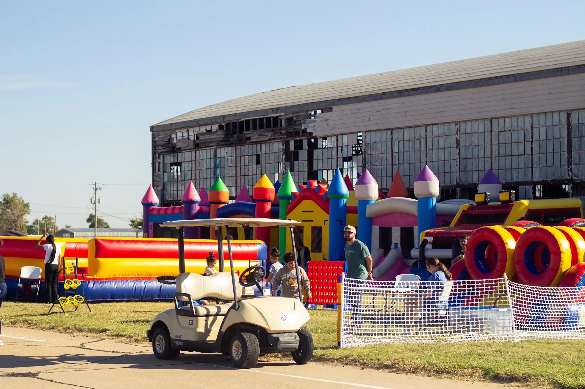 Crowd of attendees at the 2025 Liberal Air Fair